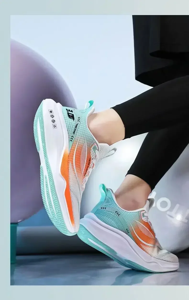 Unbeatable Deals on Men's Sneakers – Running and Casual Sports Shoes