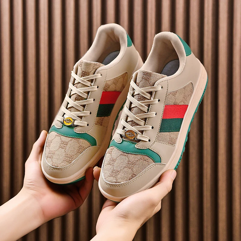 Men Women Outdoor Designer Leather Shoes Classic Sports Shoes Lace up Skateboard Board Shoes Walking Leisure Running Sneakers