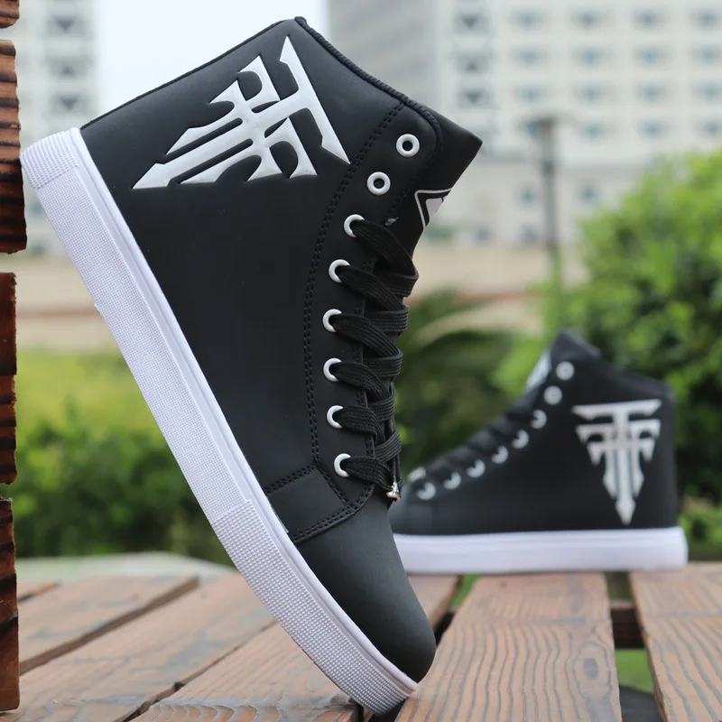 Hot Sale Men's Flat Shoes For Man Sneakers Lightweight Classic Street Fashion Canvas Footwear Non-slip Vulcanize Casual Shoes