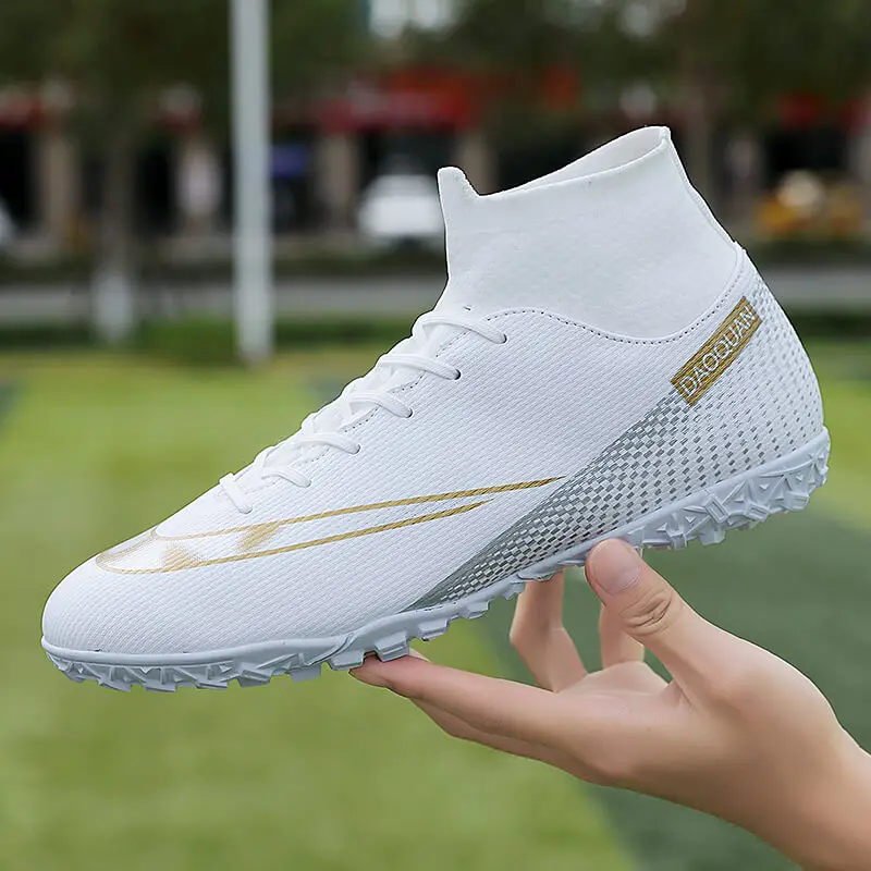 Quality Football Boots Men Football Shoes for Boys Soccer Shoes Football Sneaker Futsal Shoes Tenis Soccer Hombre Soccer Cleats